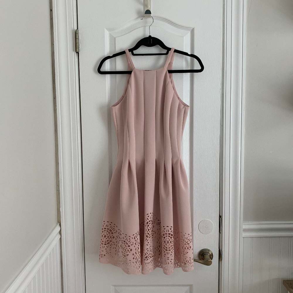 Vince Camuto Halter-Neck Scuba Dress / Size 4